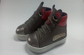 Fur-Strap Character High-Top